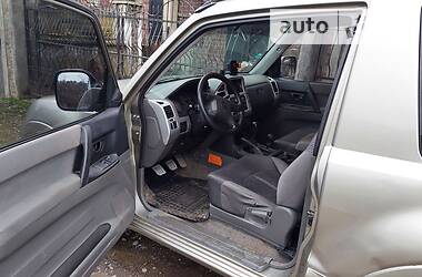 Внедорожник / Кроссовер Mitsubishi Pajero Wagon 2000 в 