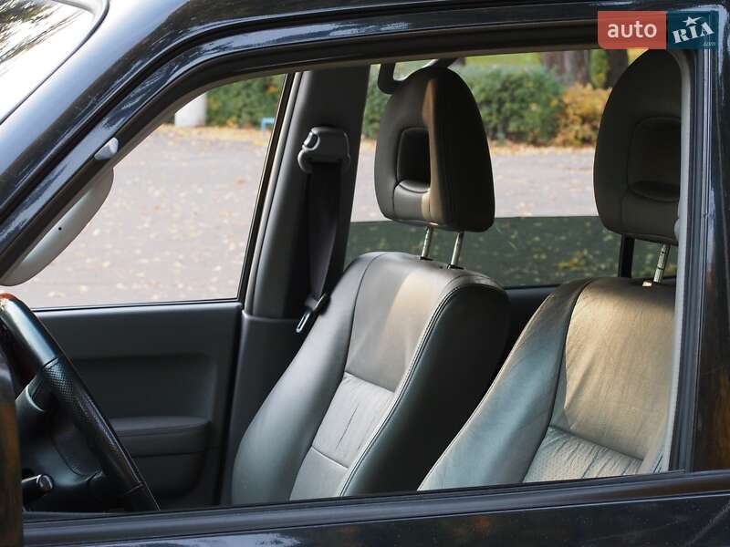 Внедорожник / Кроссовер Mitsubishi Pajero Wagon 2005 в Киеве фото 9 Внедорожник / Кроссовер Mitsubishi Pajero Wagon 2005 в Киеве