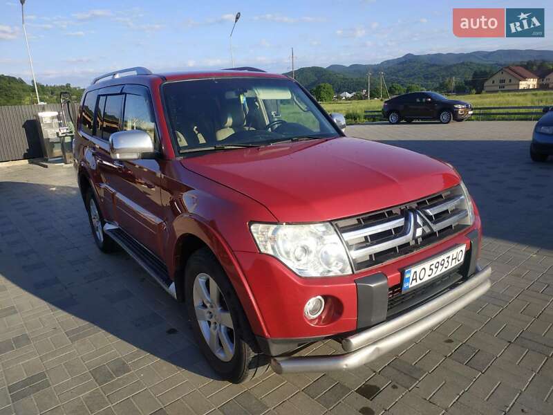 Внедорожник / Кроссовер Mitsubishi Pajero Wagon 2007 в Иршаве