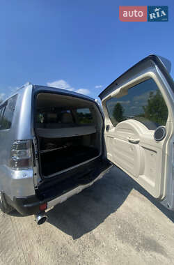 Внедорожник / Кроссовер Mitsubishi Pajero Wagon 2007 в 