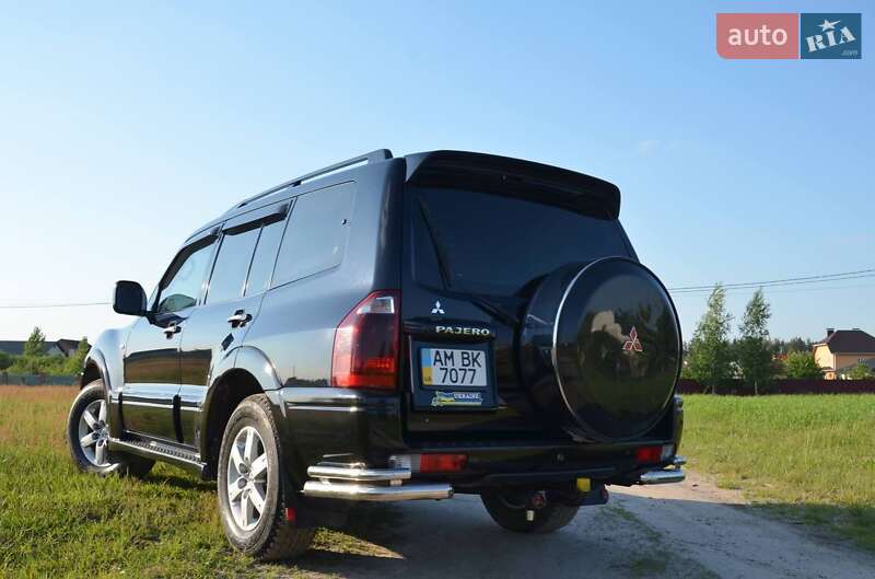 Универсал Mitsubishi Pajero Wagon 2006 в Житомире