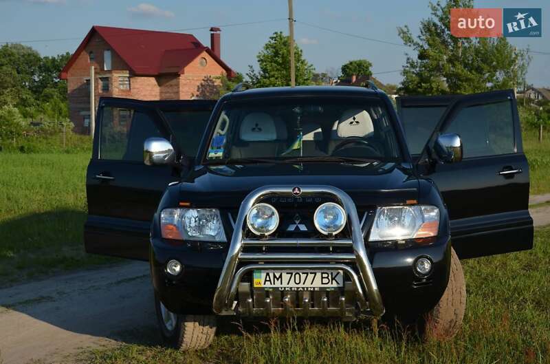 Универсал Mitsubishi Pajero Wagon 2006 в Житомире