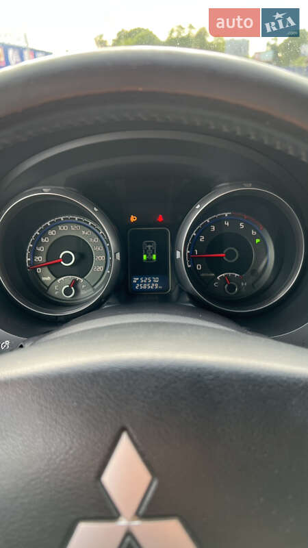Внедорожник / Кроссовер Mitsubishi Pajero Wagon 2008 в Ковеле фото 7 Внедорожник / Кроссовер Mitsubishi Pajero Wagon 2008 в Ковеле
