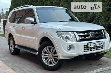Внедорожник / Кроссовер Mitsubishi Pajero Wagon 2013 в 