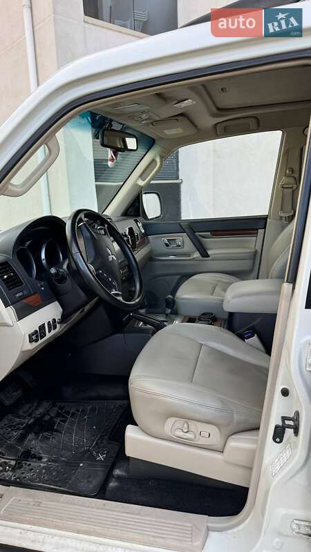 Внедорожник / Кроссовер Mitsubishi Pajero Wagon 2007 в Херсоне