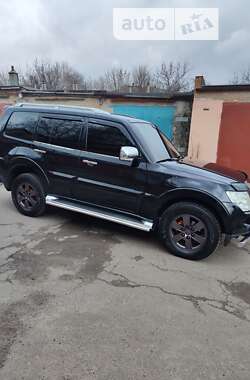 Позашляховик / Кросовер Mitsubishi Pajero Wagon 2008 в Полтаві