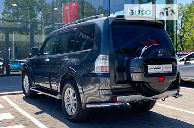 Внедорожник / Кроссовер Mitsubishi Pajero Wagon 2012 в Одессе