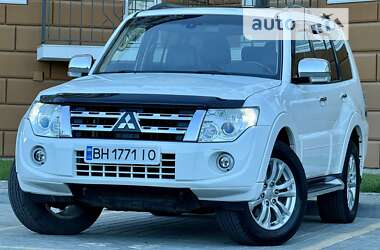 Позашляховик / Кросовер Mitsubishi Pajero Wagon 2012 в Одесі