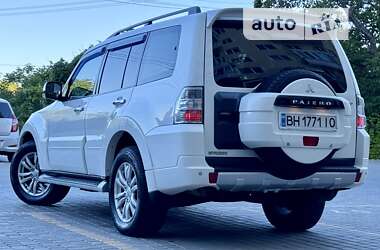 Позашляховик / Кросовер Mitsubishi Pajero Wagon 2012 в Одесі