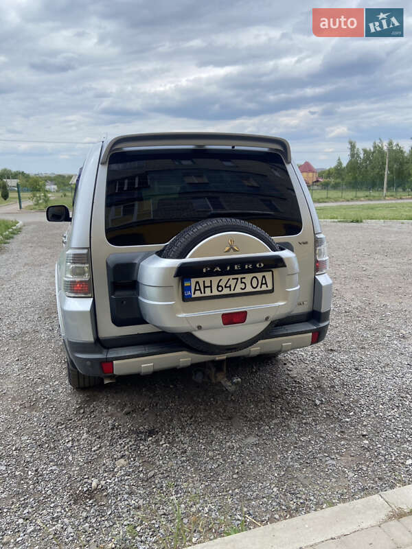 Внедорожник / Кроссовер Mitsubishi Pajero Wagon 2008 в Вишневом
