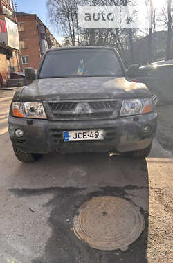 Внедорожник / Кроссовер Mitsubishi Pajero Wagon 2004 в Ужгороде