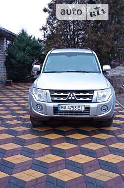 Позашляховик / Кросовер Mitsubishi Pajero Wagon 2011 в Олександрії