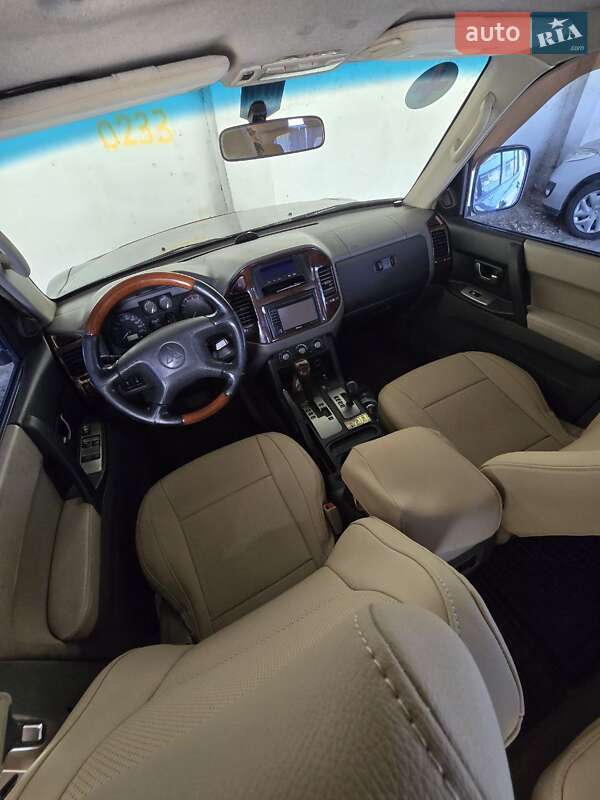Внедорожник / Кроссовер Mitsubishi Pajero Wagon 2005 в Херсоне фото 5 Внедорожник / Кроссовер Mitsubishi Pajero Wagon 2005 в Херсоне