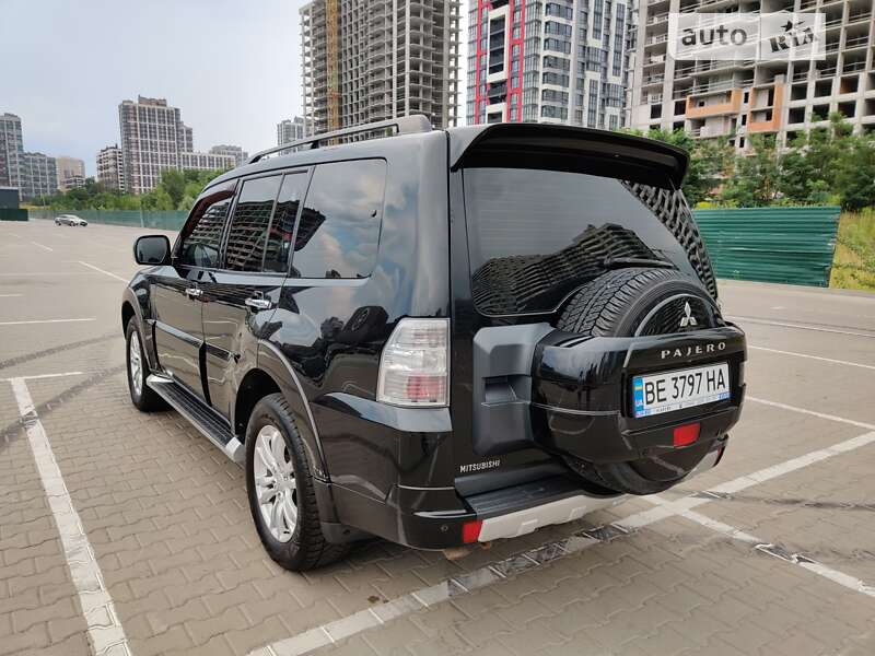 Позашляховик / Кросовер Mitsubishi Pajero Wagon 2012 в Києві фото 4 Позашляховик / Кросовер Mitsubishi Pajero Wagon 2012 в Києві