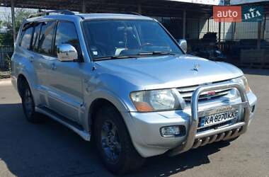 Внедорожник / Кроссовер Mitsubishi Pajero Wagon 2005 в Киеве