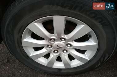 Внедорожник / Кроссовер Mitsubishi Pajero Wagon 2011 в 