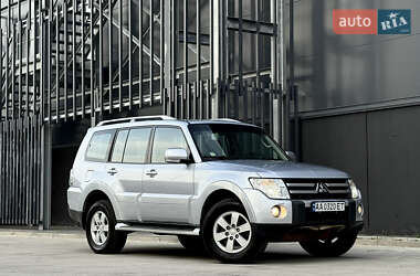 Внедорожник / Кроссовер Mitsubishi Pajero Wagon 2007 в Киеве