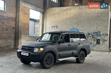 Внедорожник / Кроссовер Mitsubishi Pajero Wagon 2004 в 