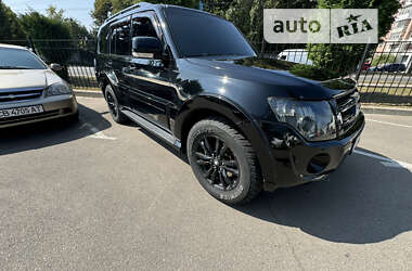 Позашляховик / Кросовер Mitsubishi Pajero Wagon 2012 в Чернігові