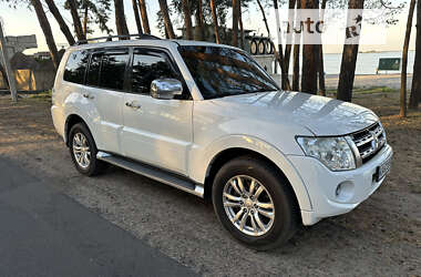 Позашляховик / Кросовер Mitsubishi Pajero Wagon 2012 в Черкасах