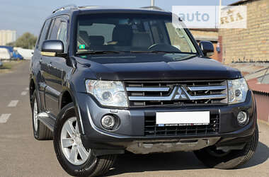 Позашляховик / Кросовер Mitsubishi Pajero Wagon 2007 в Києві