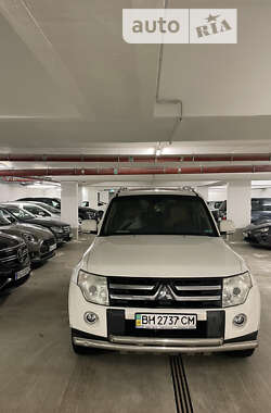 Позашляховик / Кросовер Mitsubishi Pajero Wagon 2009 в Одесі