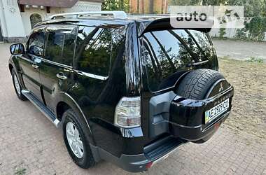 Внедорожник / Кроссовер Mitsubishi Pajero Wagon 2008 в Киеве