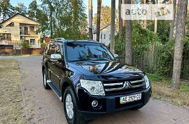 Внедорожник / Кроссовер Mitsubishi Pajero Wagon 2008 в Киеве