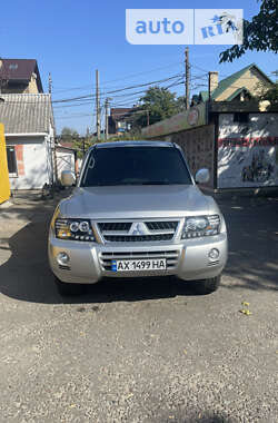 Позашляховик / Кросовер Mitsubishi Pajero Wagon 2006 в Києві