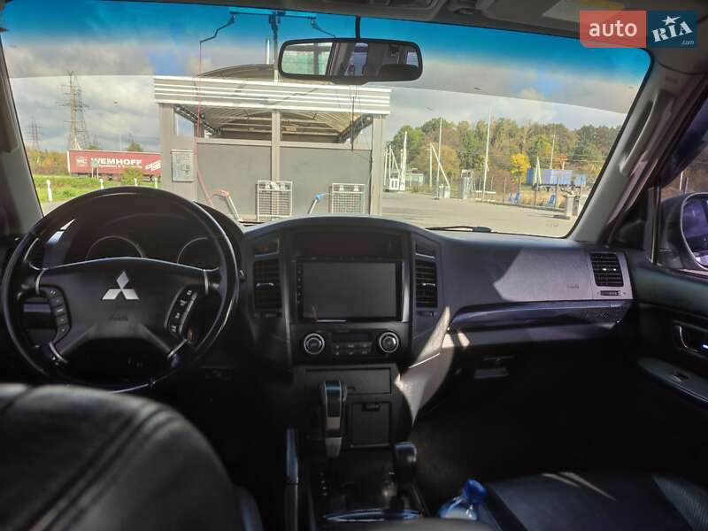 Внедорожник / Кроссовер Mitsubishi Pajero Wagon 2007 в Львове
