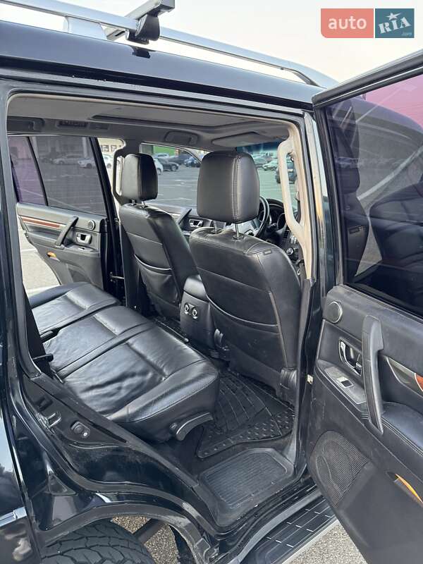Внедорожник / Кроссовер Mitsubishi Pajero Wagon 2008 в Киеве