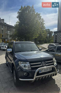 Внедорожник / Кроссовер Mitsubishi Pajero Wagon 2007 в Долине