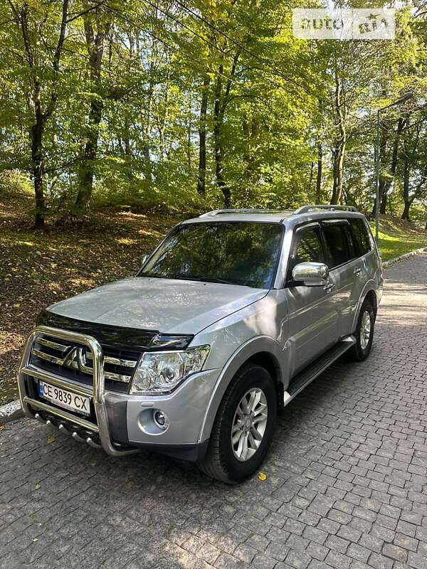 Внедорожник / Кроссовер Mitsubishi Pajero Wagon 2008 в Черновцах