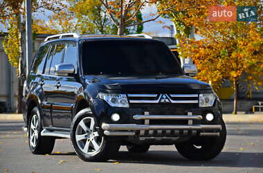 Позашляховик / Кросовер Mitsubishi Pajero Wagon 2009 в Дніпрі