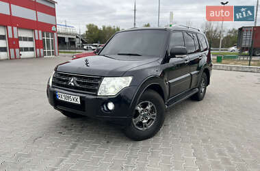 Внедорожник / Кроссовер Mitsubishi Pajero Wagon 2007 в Киеве