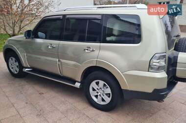 Внедорожник / Кроссовер Mitsubishi Pajero Wagon 2008 в Боярке