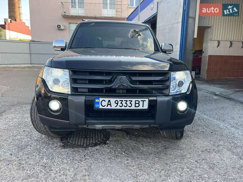Позашляховик / Кросовер Mitsubishi Pajero Wagon 2008 в Черкасах