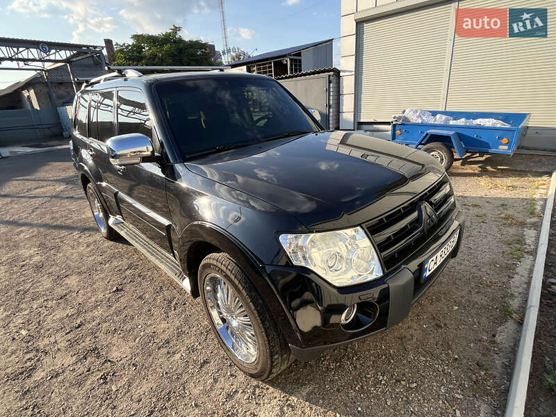 Внедорожник / Кроссовер Mitsubishi Pajero Wagon 2008 в Черкассах