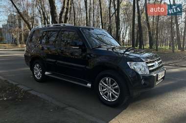 Внедорожник / Кроссовер Mitsubishi Pajero Wagon 2008 в Черновцах