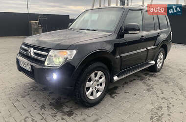 Внедорожник / Кроссовер Mitsubishi Pajero Wagon 2011 в Львове