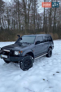 Позашляховик / Кросовер Mitsubishi Pajero Wagon 2001 в 