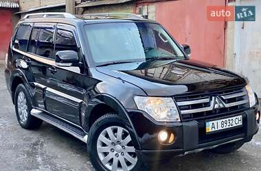 Внедорожник / Кроссовер Mitsubishi Pajero Wagon 2008 в Киеве