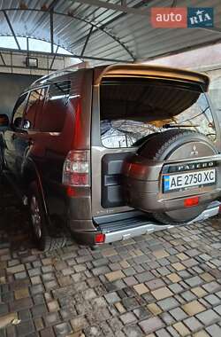 Внедорожник / Кроссовер Mitsubishi Pajero Wagon 2010 в Николаеве