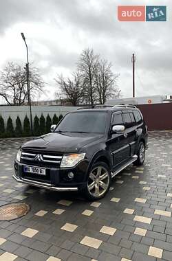 Позашляховик / Кросовер Mitsubishi Pajero Wagon 2008 в Тернополі