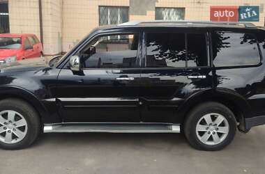 Внедорожник / Кроссовер Mitsubishi Pajero Wagon 2008 в Житомире