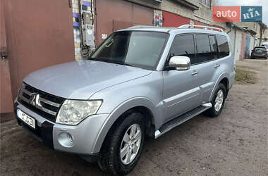 Позашляховик / Кросовер Mitsubishi Pajero Wagon 2008 в Києві