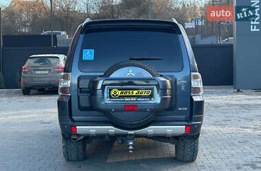 Внедорожник / Кроссовер Mitsubishi Pajero Wagon 2008 в 