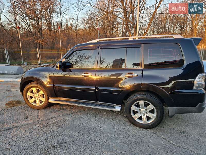 Внедорожник / Кроссовер Mitsubishi Pajero Wagon 2008 в Одессе