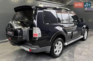 Позашляховик / Кросовер Mitsubishi Pajero Wagon 2009 в Києві