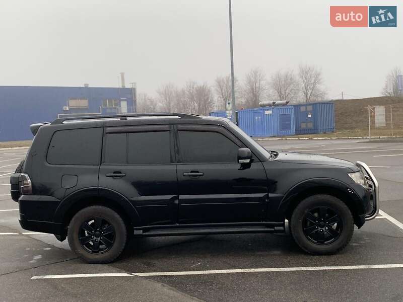 Внедорожник / Кроссовер Mitsubishi Pajero Wagon 2008 в Днепре